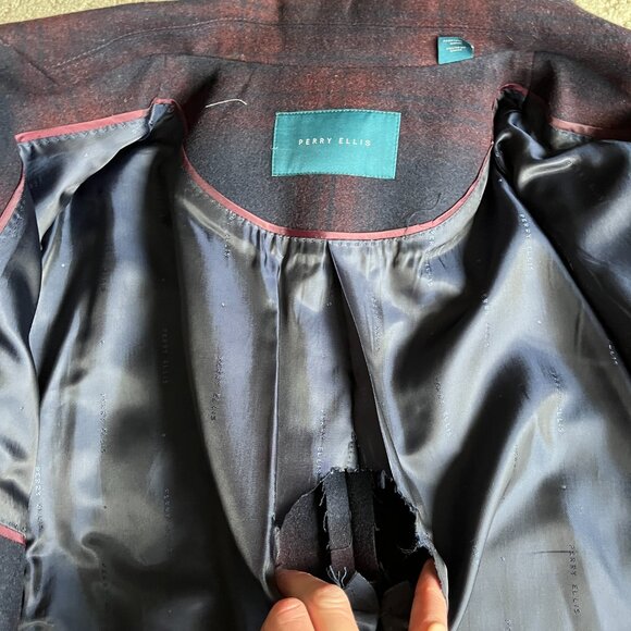 Perry Ellis Single Breasted Wool Over Coat - Picture 4 of 5